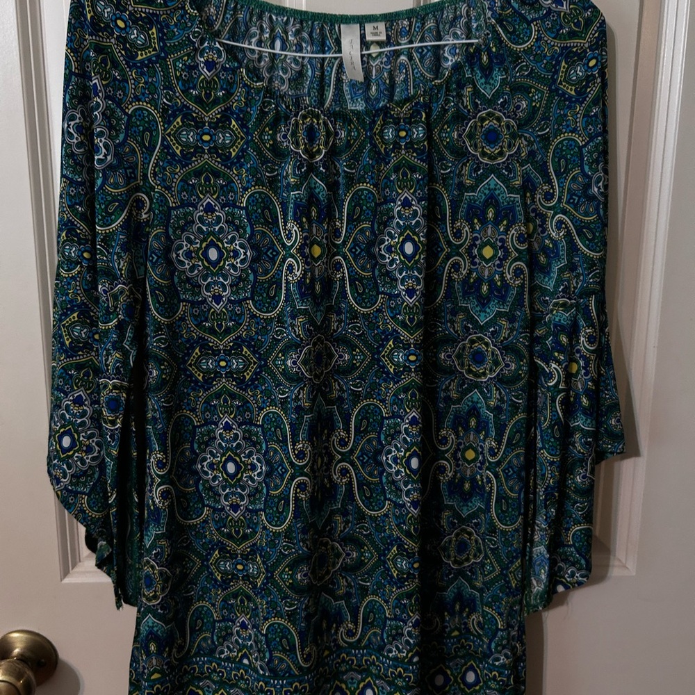 Actra Blue Flutter Sleeve Graphic Blouse
